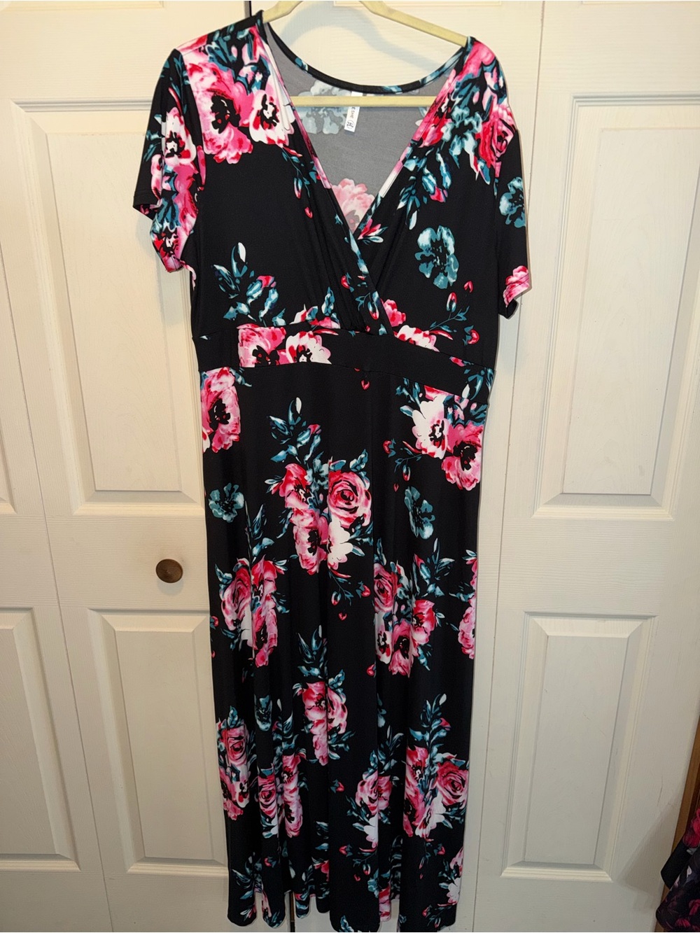 Floral Maxi Dress in Black and Pink